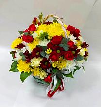 Цветочная композиция из Хризантемы и Розы в корзине в Кулебаки
